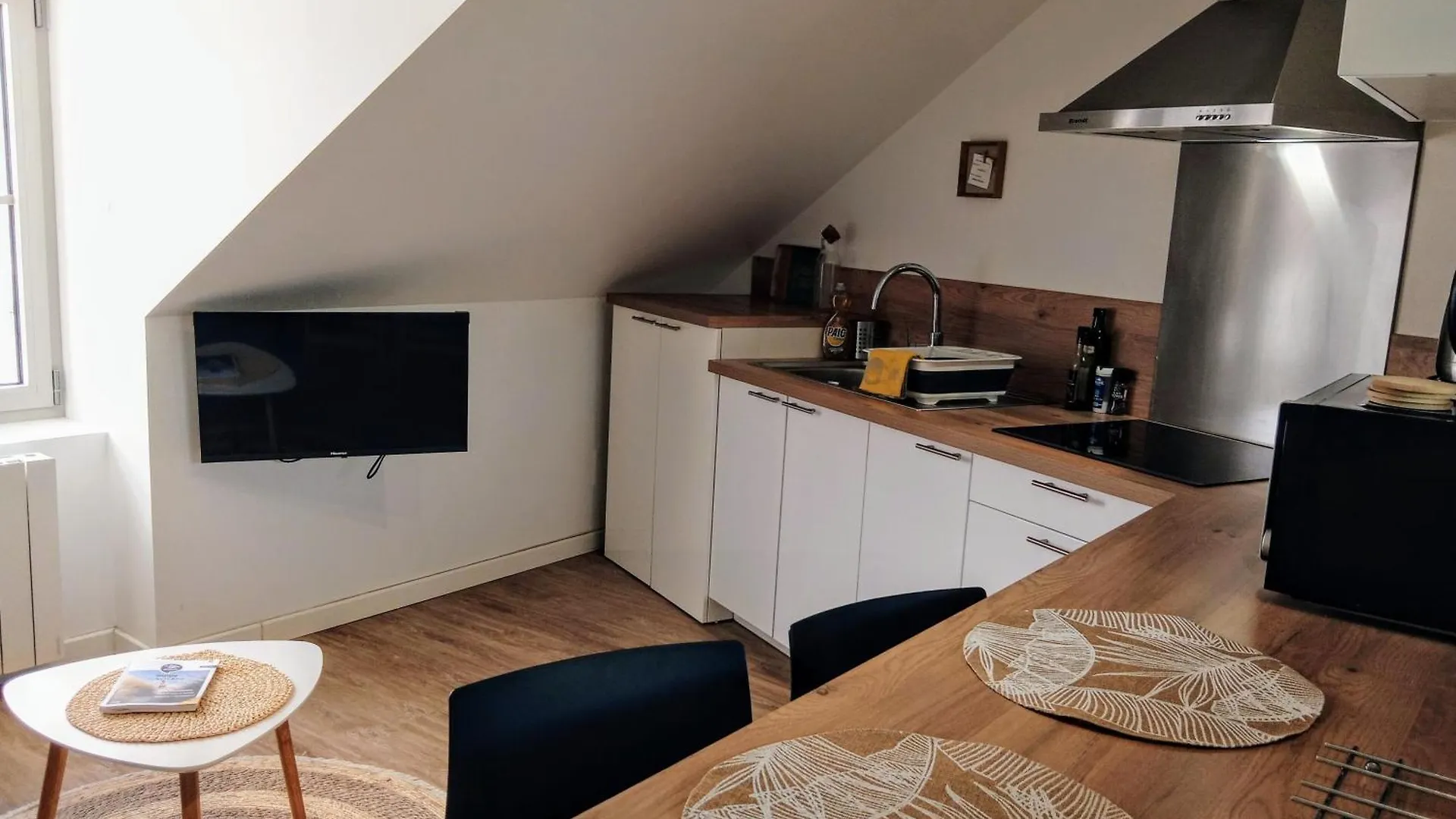 Apartment Les Studios De La Gare Linge Cafe The Inclus Wifi Vannes