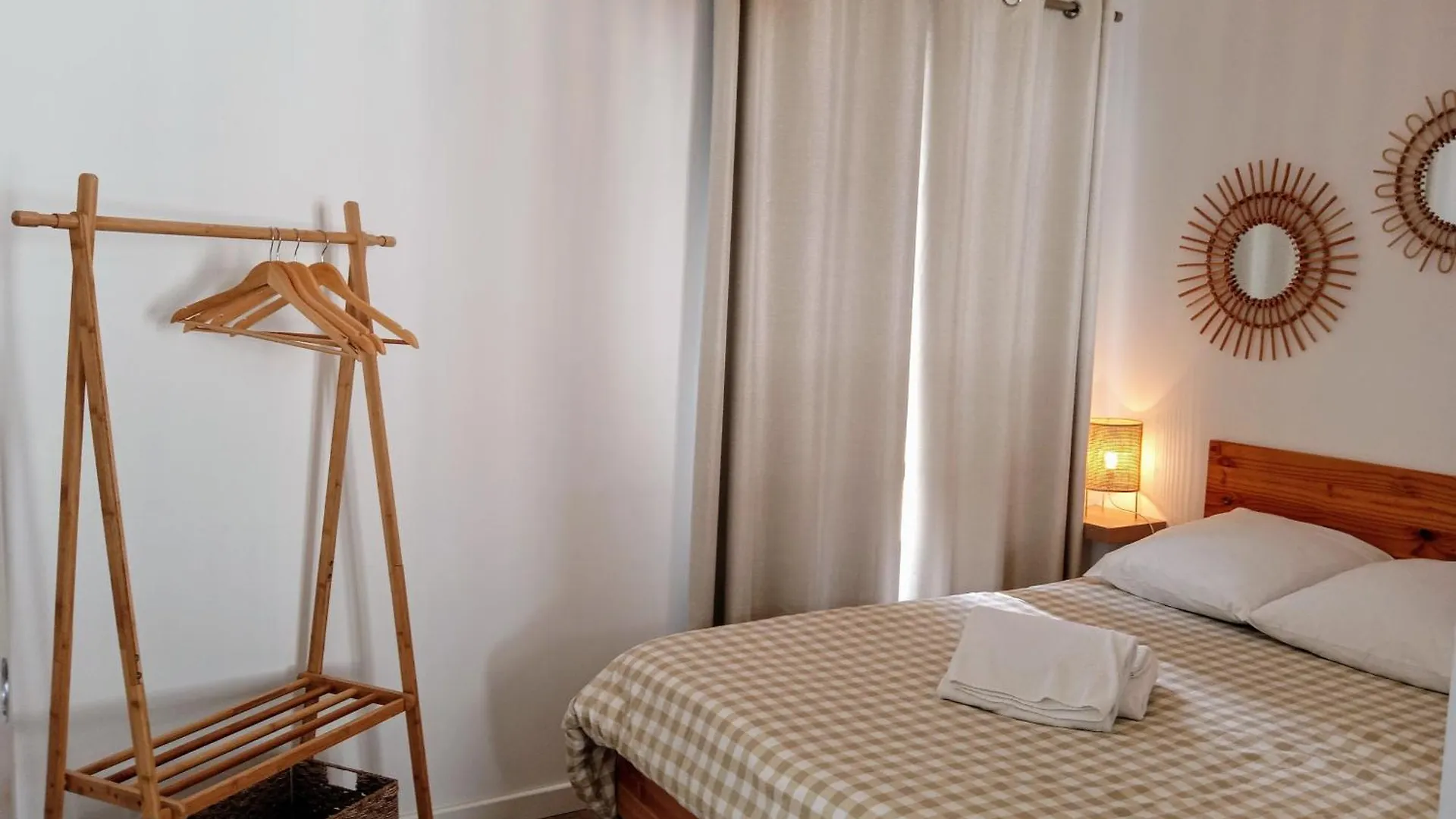 Apartment Les Studios De La Gare Linge Cafe The Inclus Wifi Vannes
