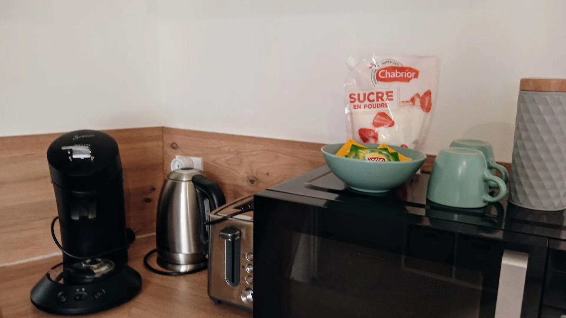 Les Studios De La Gare Linge Cafe The Inclus Wifi Vannes